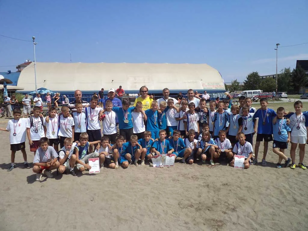 U okviru akcije "Sportsko leto Sportski savez grada Kruševca 17.08.2013 organizuje turnir u malom fudbalu na pesku.