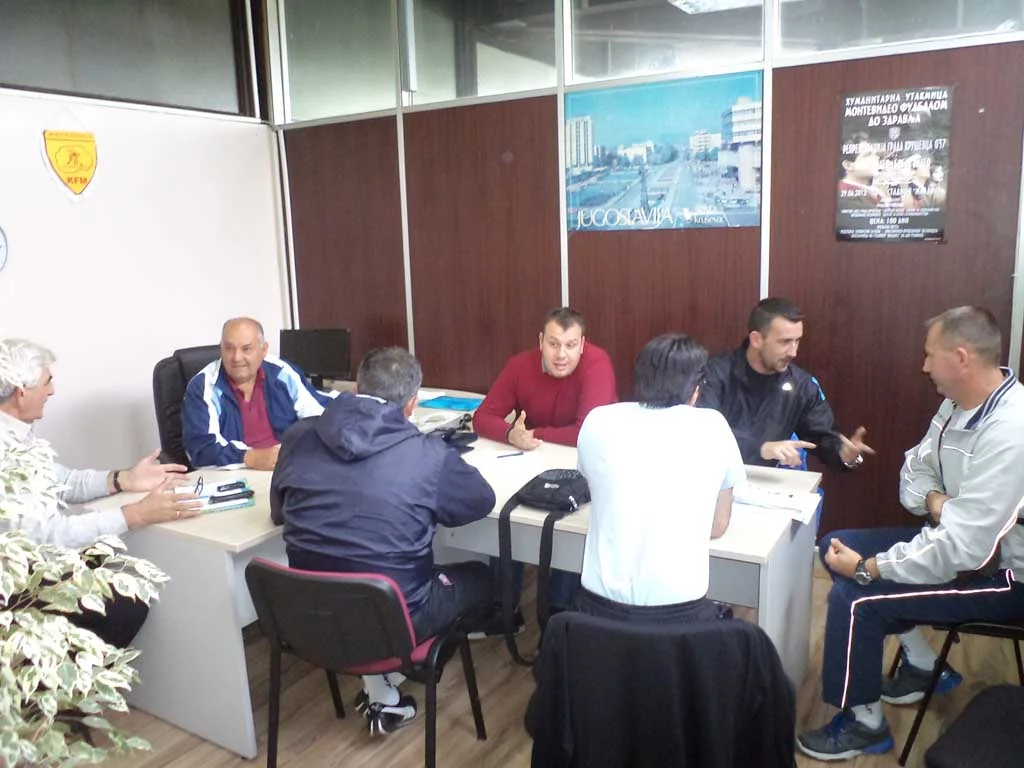 09.10.2013 Sportski savez grada Kruševca održao sastanak sa odbojkaškim klubovima