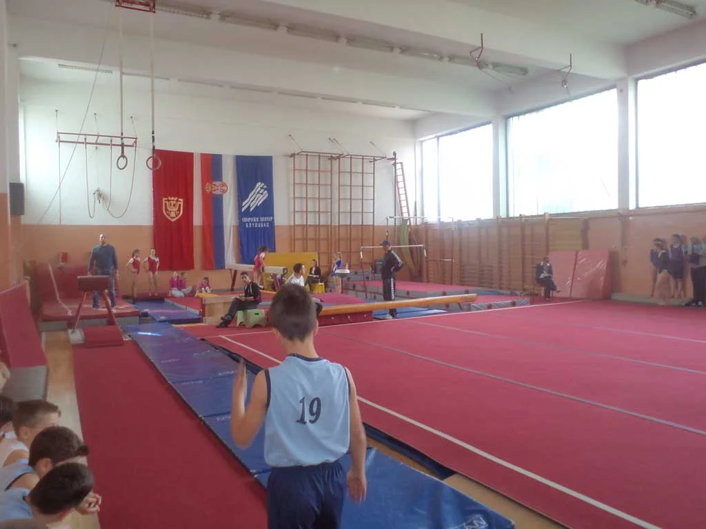 Održano školsko prvenstvo grada Kruševca u gimnastičkom višeboju