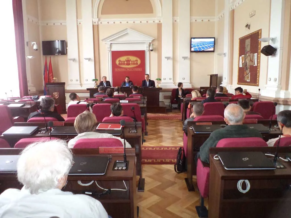 07.04.2014 održan sastanak sa sportskim klubovima u vezi organizacije akcije "Šta Treniraš"