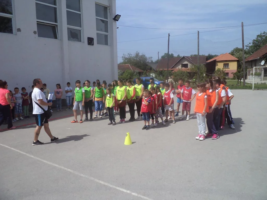 06.05.2015 Sportski savez grada Kruševca u OŠ"Brana Pavlović" u Konjuhu odražao akciju "Sportski poligoni"