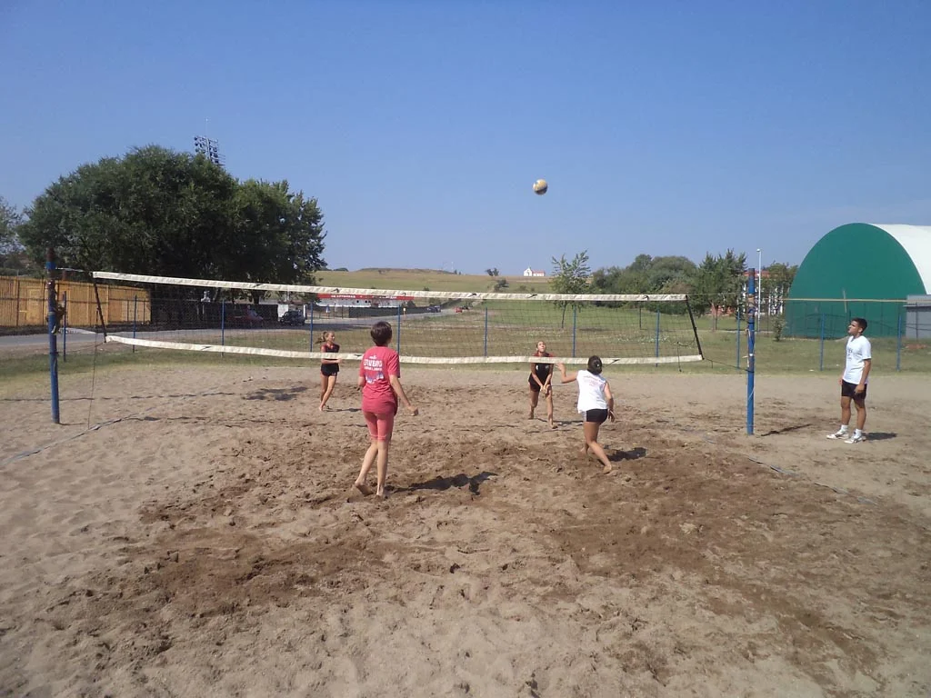 07.08.2015 u okviru "Sportskog leta 2015 " održan turnir "Odbojka na pesku"