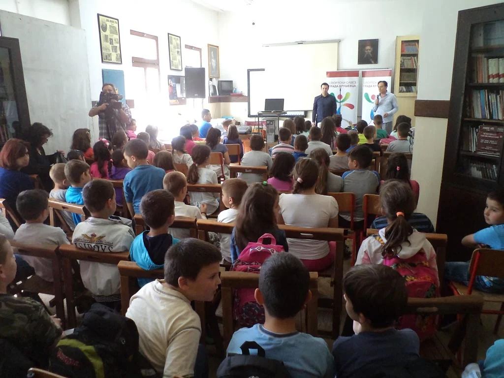 13.04.2016 u OŠ "Velizar Stanković-Korčagin" održana akcija Sportskog saveza grada Kruševca " U sport iz baze"