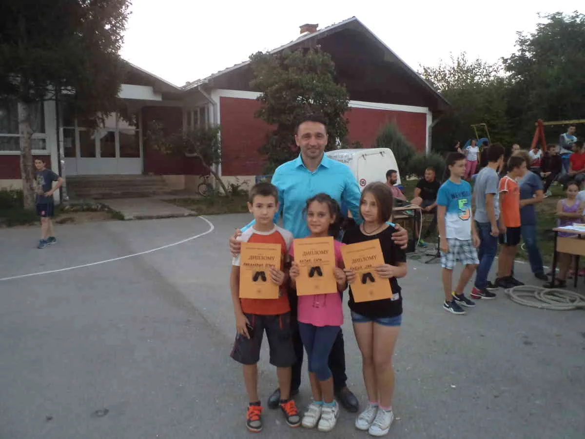 26.08.2016u selu Kukljinu održana sportsko rekreativna manifestacija Sportskog saveza grada Kruševca "Čarapansko nadmetanje"