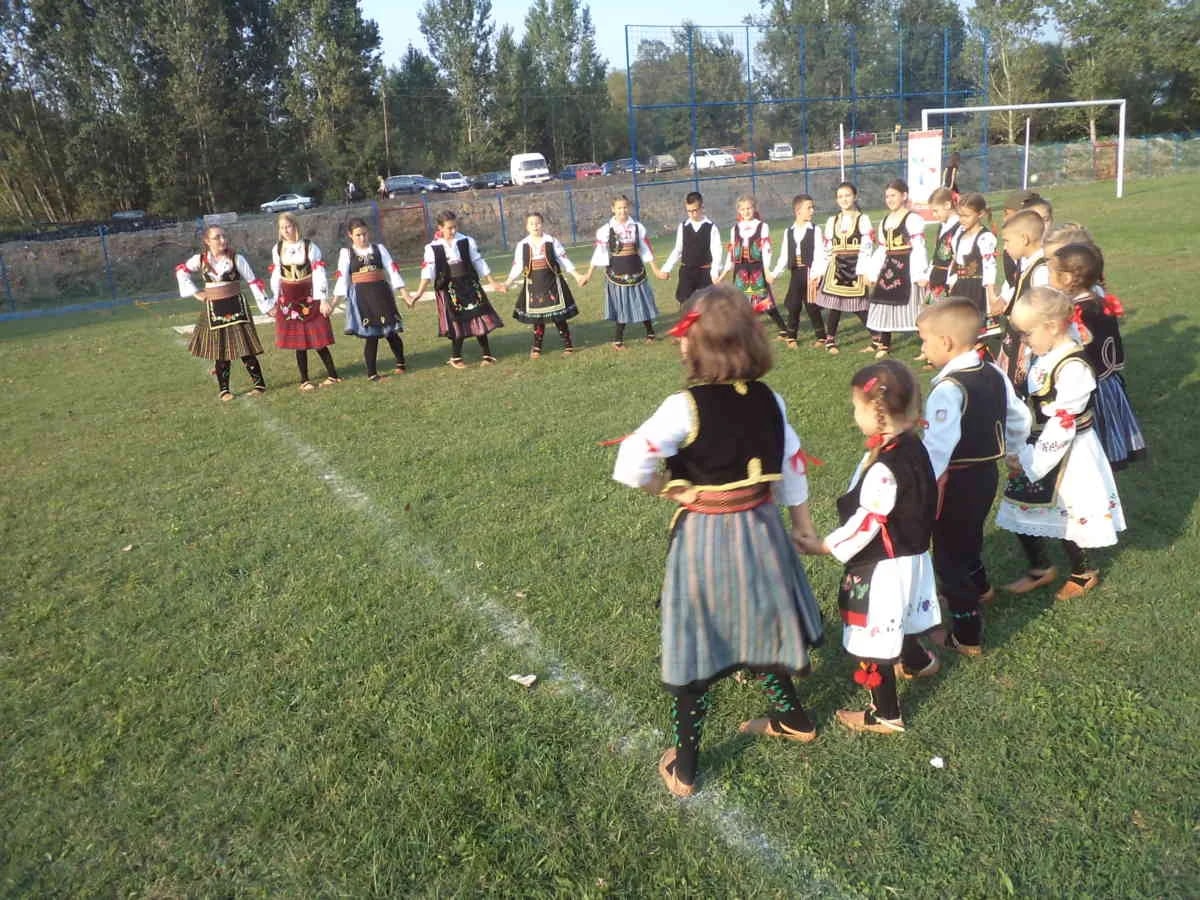 02.09.2016 u Velikim Kupcima održana sportsko rekreativna manifestacija "Čarapansko nadmetanje"