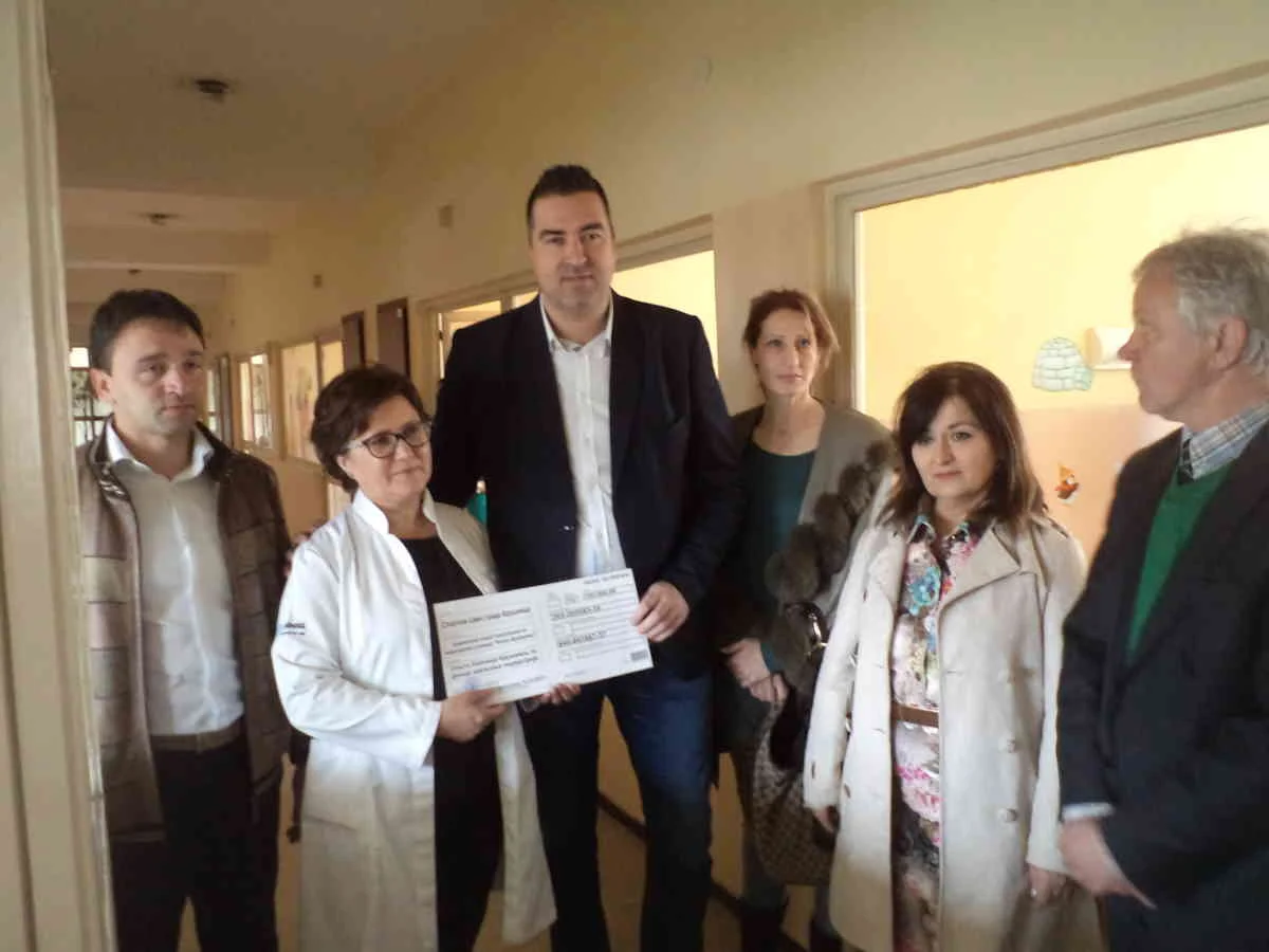 10.03.2017 izvršena primopredaja čeka humanitarne pomoći