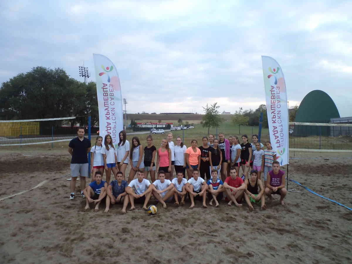 14.08.2017 u okviru "Sportskog leta 2017" odigran eliminacioni deo turnira odbojke na pesku