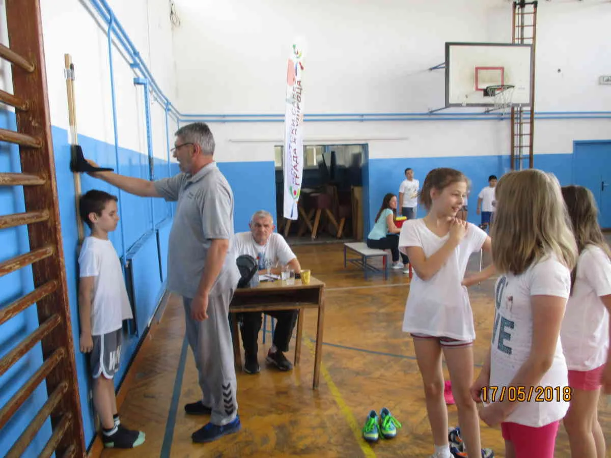 17.05.2018 u OŠ"Dragomir Marković" održano testiranje motoričkih sposobnosti đaka