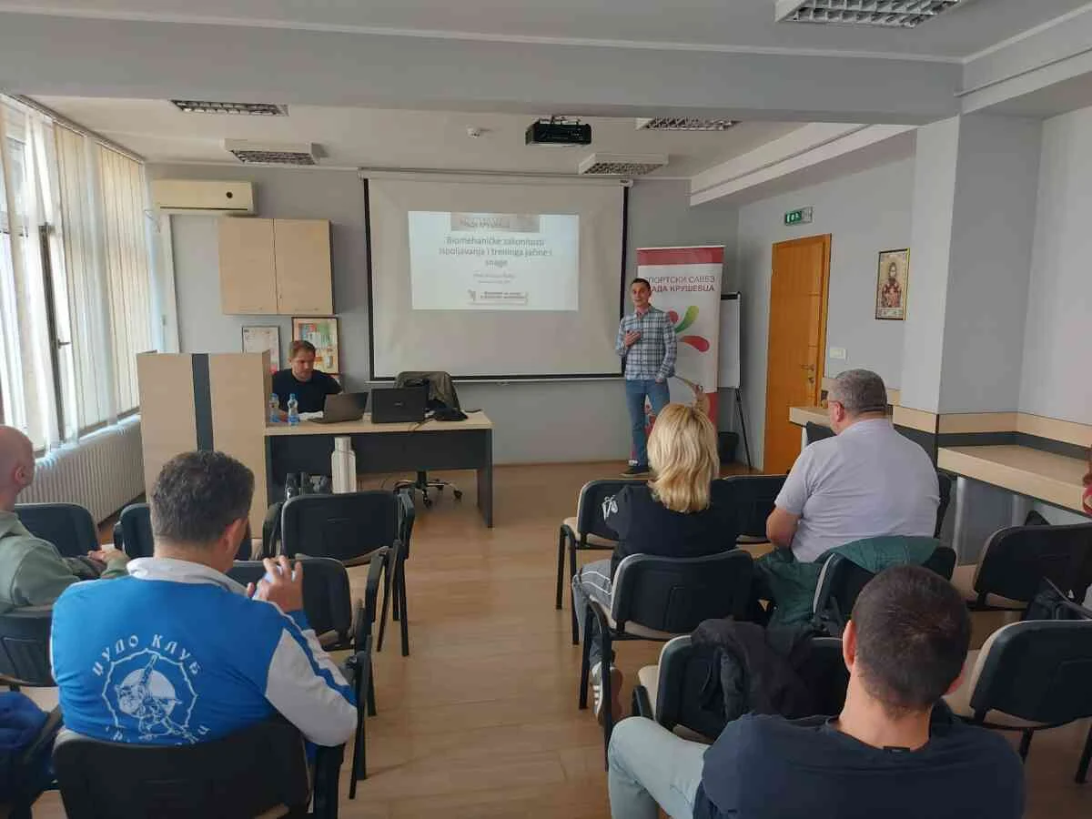 realizovan besplatan edukativni seminar za stručno usavršavanje kruševačkih sportskih stručnjaka, stručnjaka u sportu i nastavnika fizičkog vaspitanja