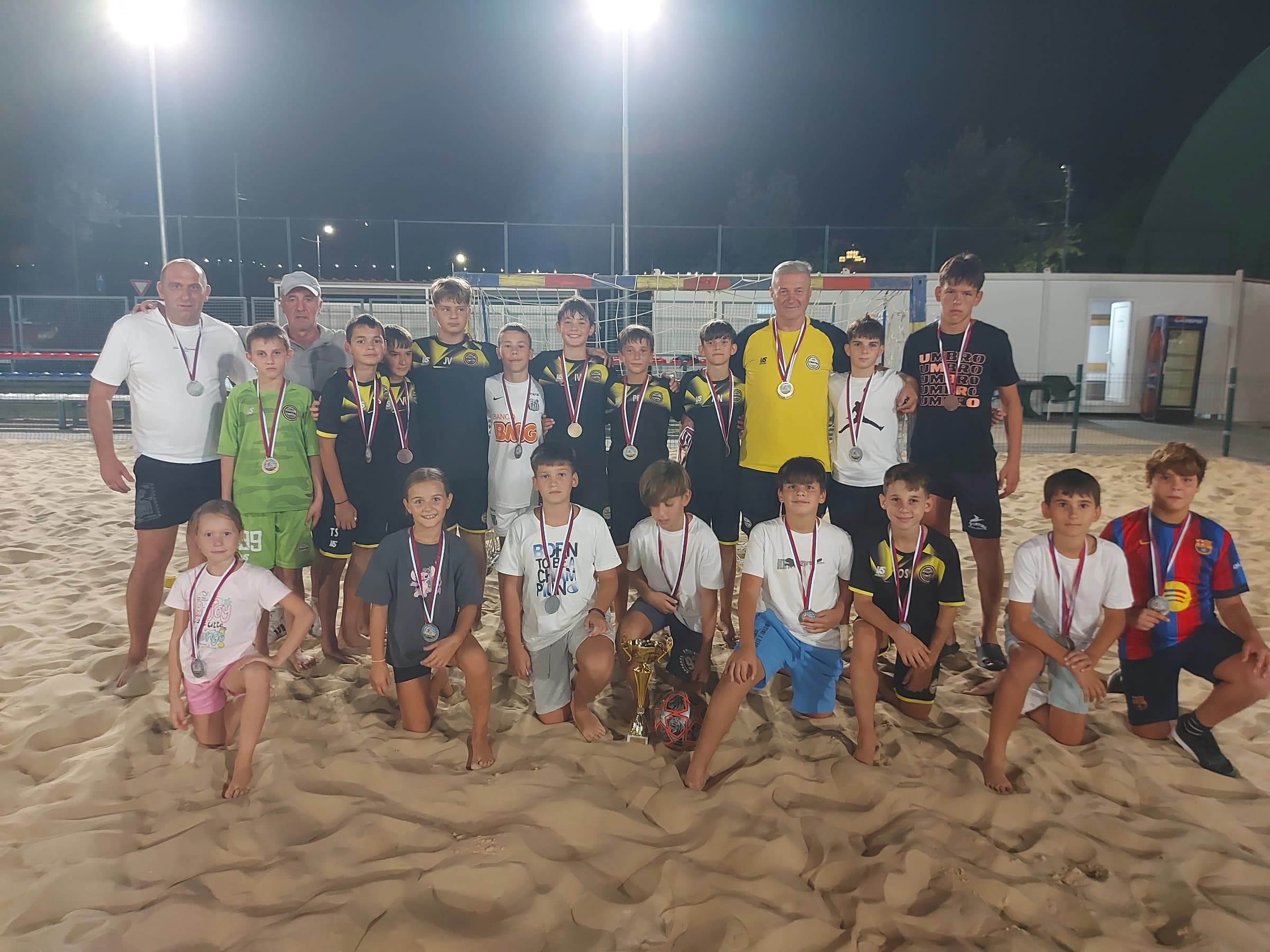 U okviru "Sportskog leta" održan turnir u fudbalu na pesku