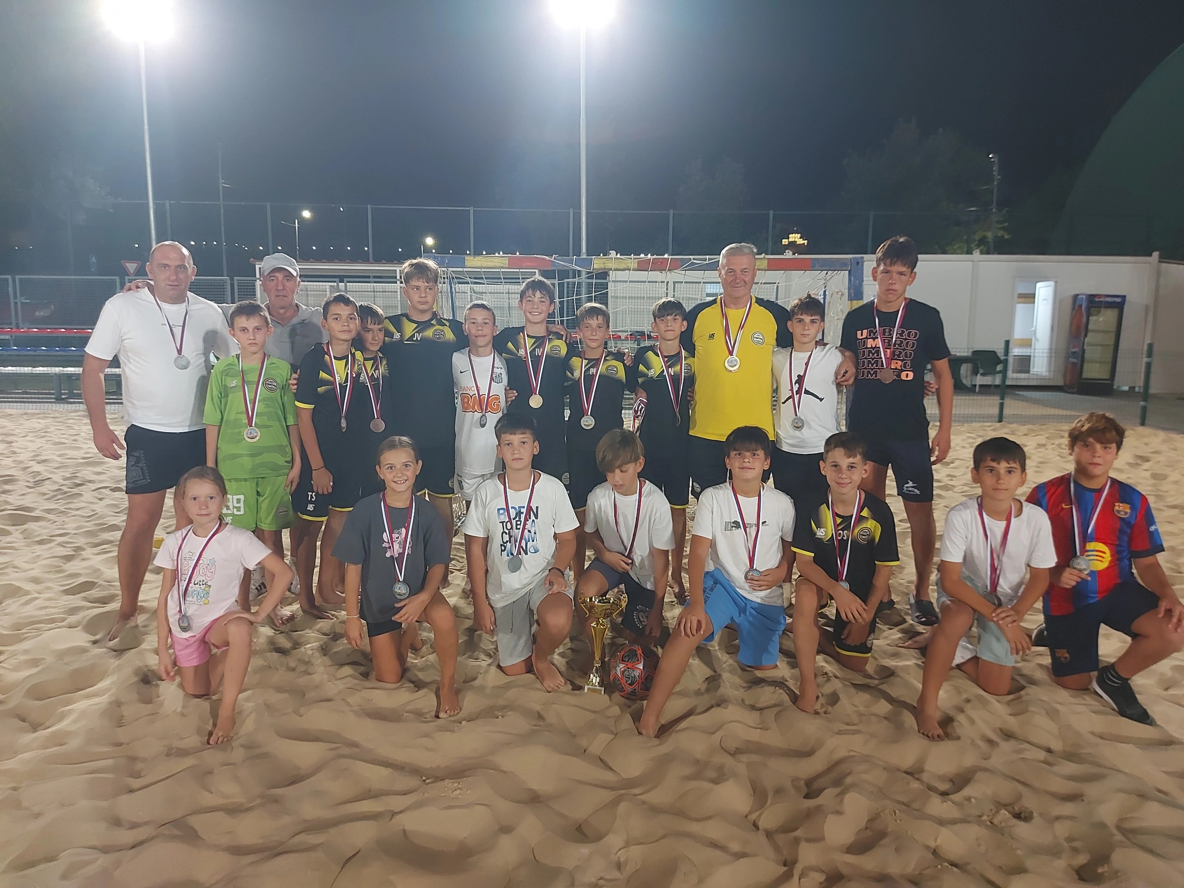 U okviru "Sportskog leta" održan turnir u fudbalu na pesku